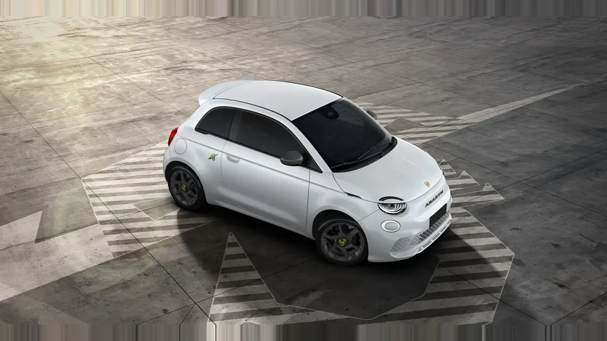 Abarth 500e 42kWh en leasing — Lateral