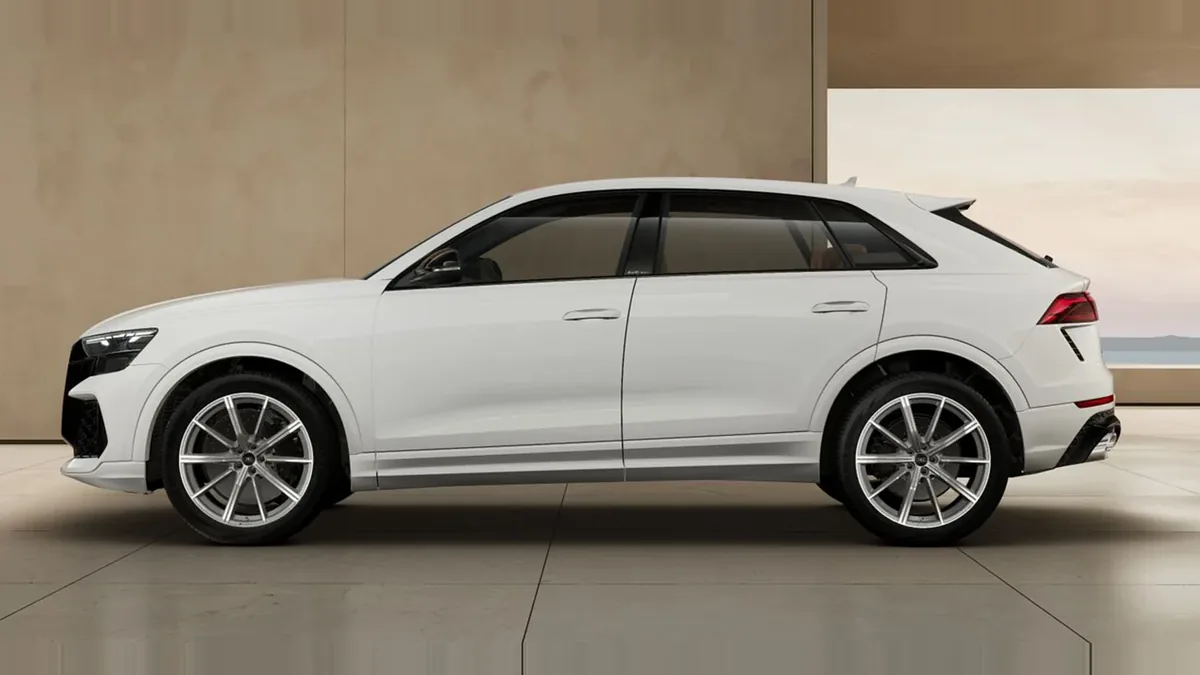 Audi RS Q8 441kW TipTronic en leasing — Lateral