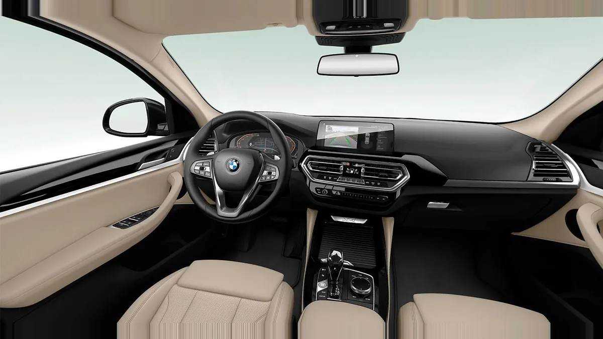 BMW X4 xDrive20d xLine en leasing — Delantera