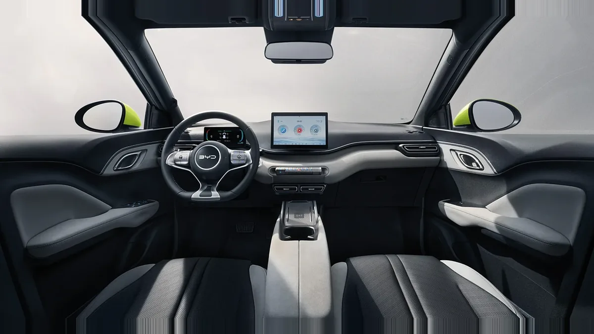 BYD Dolphin Surf Boost en leasing — Delantera