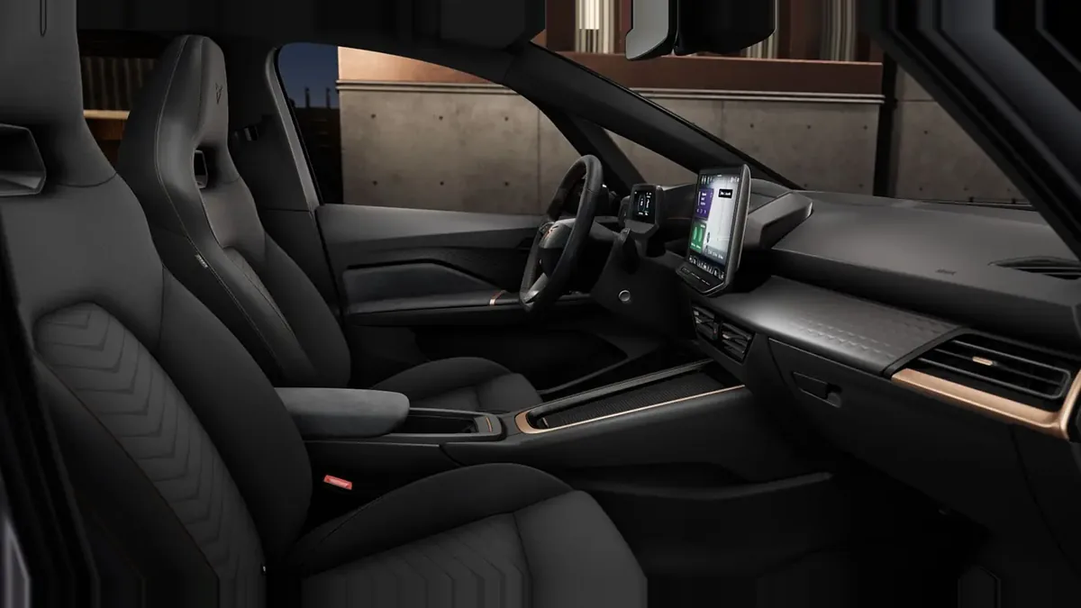CUPRA Born e-Boost Pack Advanced Plus en leasing — Interior