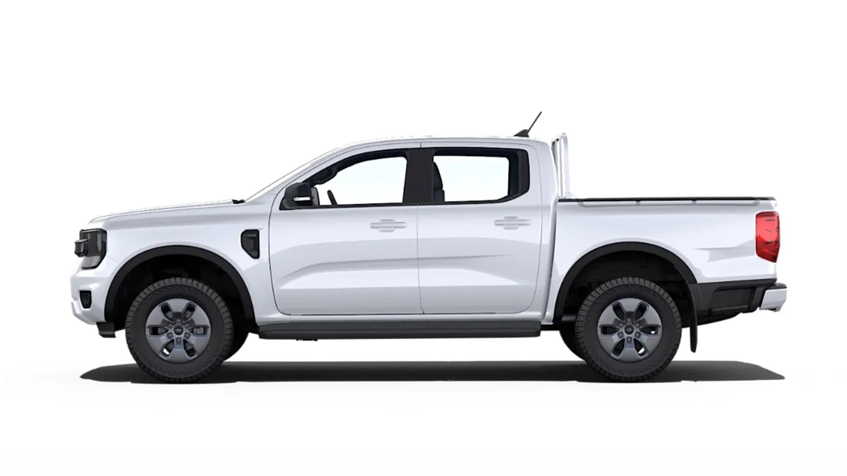 Ford Ranger XLT Doble Cabina 2.3 TVCT PHEV 280CV Automática II en leasing — Lateral