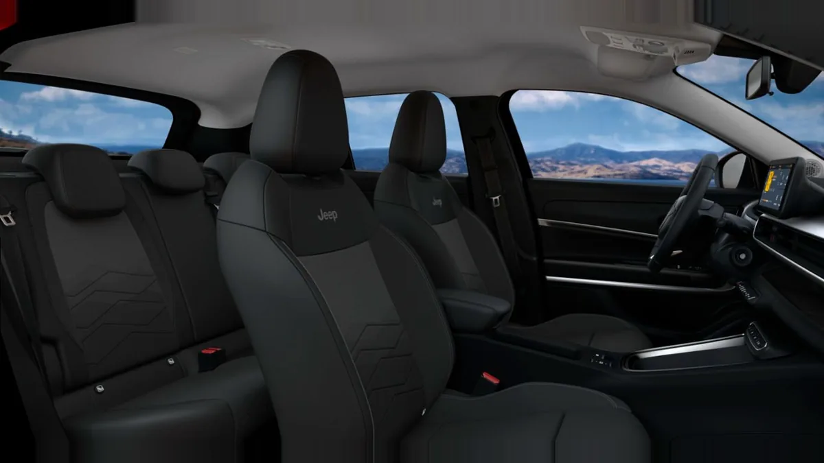 Jeep AVENGER E-HYBRID ALTITUDE en leasing — vista 9