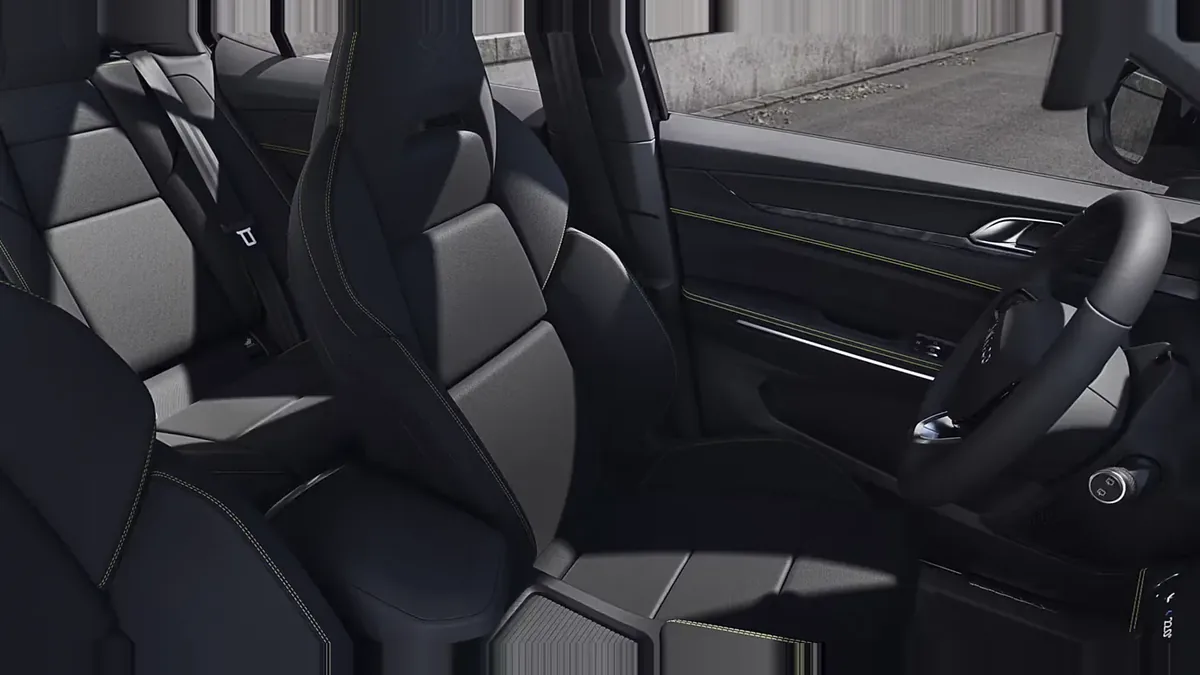 Lynk & Co 01 Core en leasing — Interior