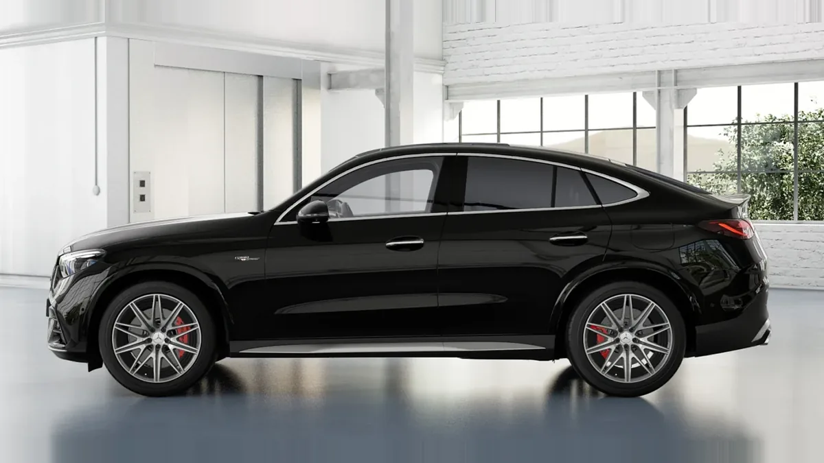 Mercedes-AMG GLC Coupé 63 S E Performance en leasing — Lateral
