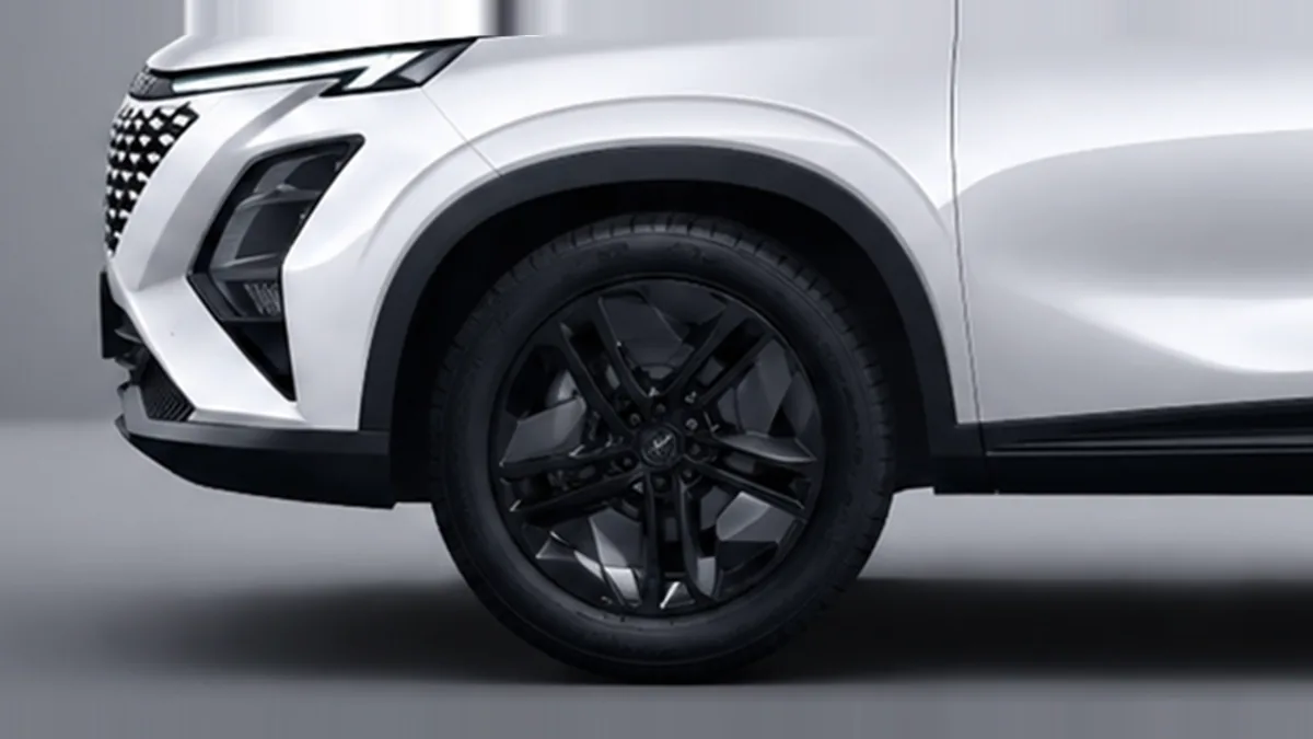 Omoda 5 HEV Business 1.5 TGDI 165kW (224CV) en leasing — vista 6