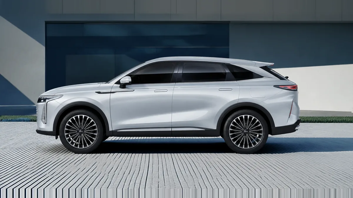 Omoda 9 SHS Premium 1.5 TGDI 3DHT 395kW (537CV) AWD en leasing — Lateral