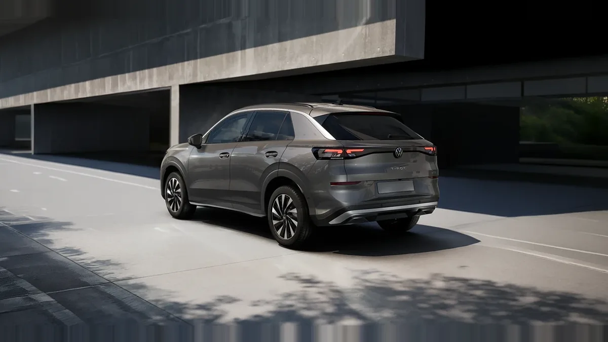 Volkswagen T-ROC Match 1.5 eTSI 150CV DSG en leasing — Interior